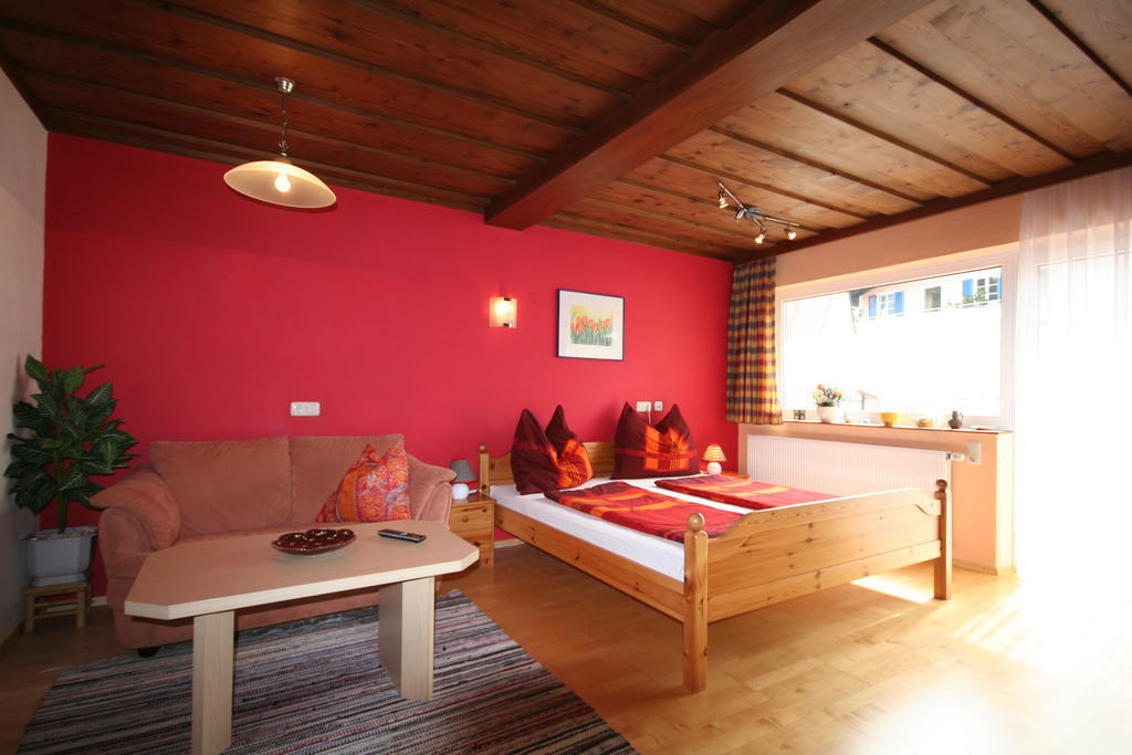 Eva Gutjahr Ferienwohnung ซังคท์กิลเกอ ห้อง รูปภาพ