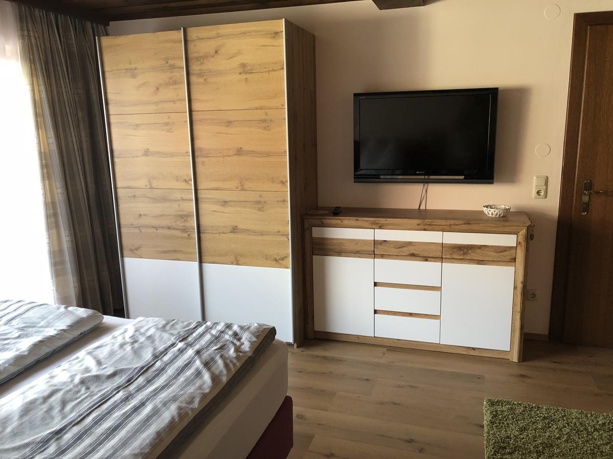 Eva Gutjahr Ferienwohnung ซังคท์กิลเกอ ภายนอก รูปภาพ
