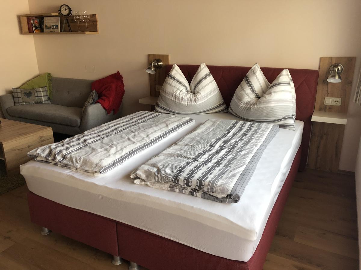 Eva Gutjahr Ferienwohnung ซังคท์กิลเกอ ภายนอก รูปภาพ